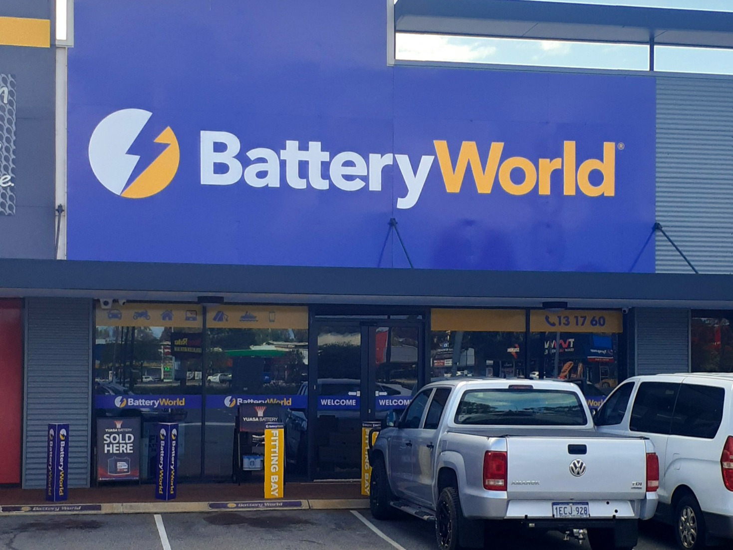 Images Battery World Malaga