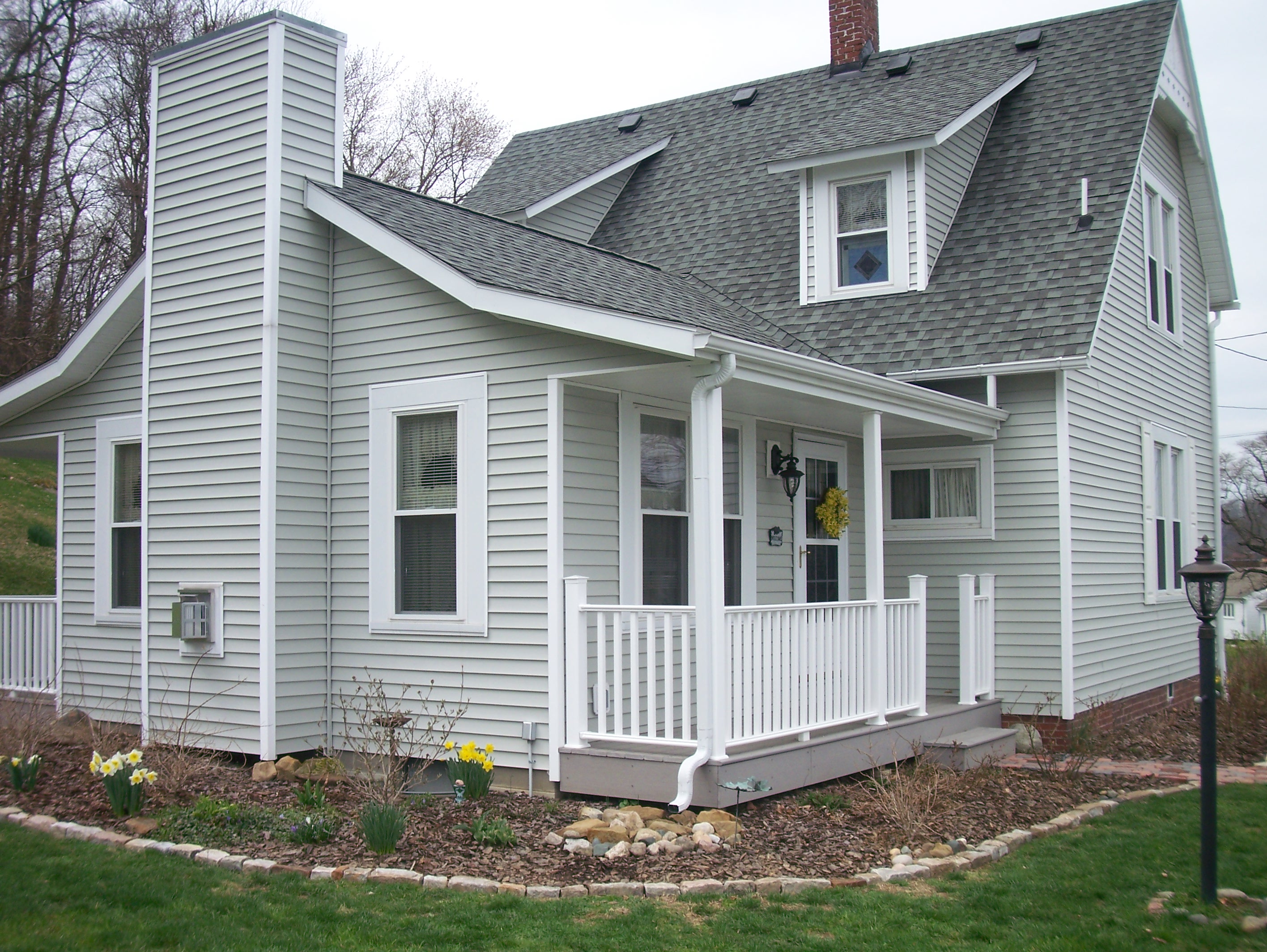 BUILT ROOM ADDITION TO MATCH THE HOUSE STYLE, INSTALLED NEW ROOF, SIDING & WINDOWS. The Home Center, Exterior & Interior Remodeling Circleville (740)474-3250