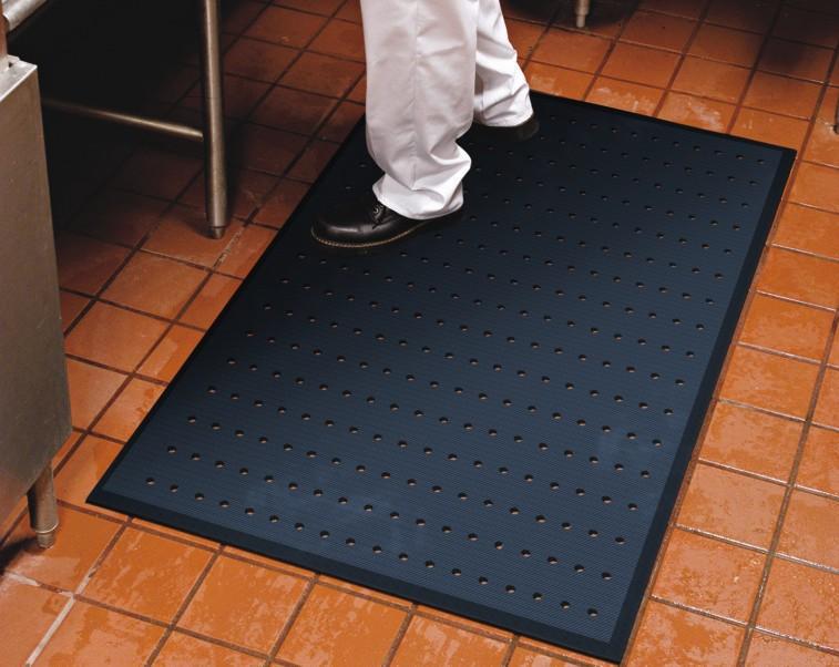 Images Packerland Rent-A-Mat, Inc.