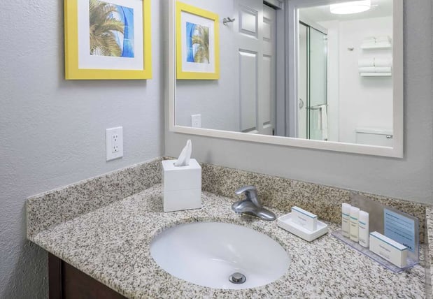 Images Hampton Inn & Suites Miami-Doral/Dolphin Mall