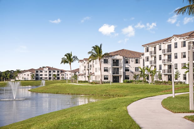 Images Boca Vue Apartments