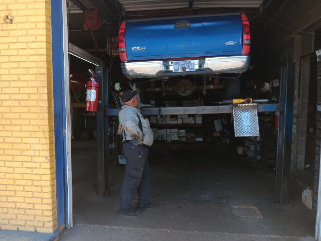 Images Art's Master Muffler & Converter Center