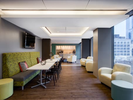 Regus - Illinois, Chicago - 22 W. Washington Photo