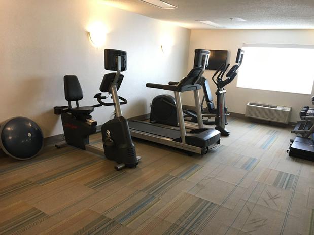 Images Holiday Inn Express Mt. Vernon by IHG
