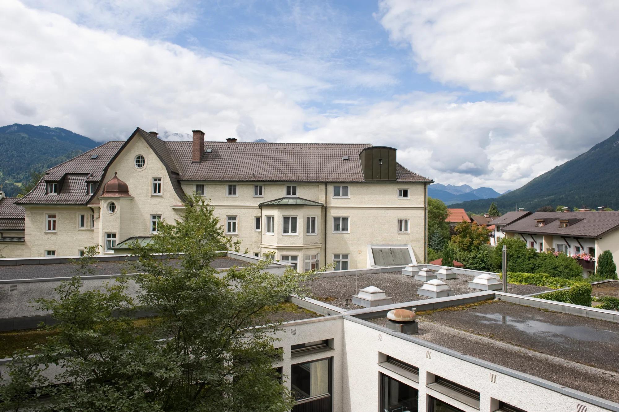 Bild 1 Caritas Altenheim St. Vinzenz in Garmisch-Partenkirchen