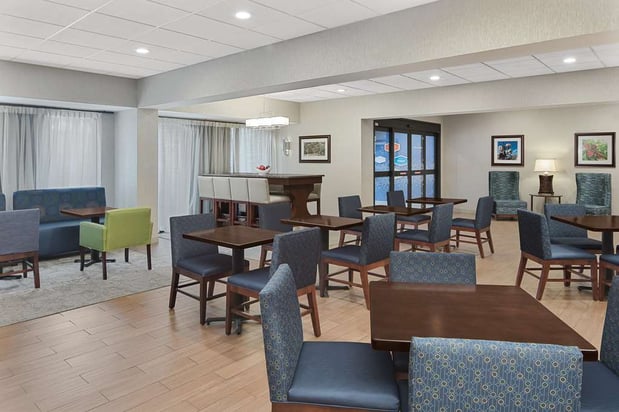 Images Hampton Inn Lagrange near Callaway Gardens