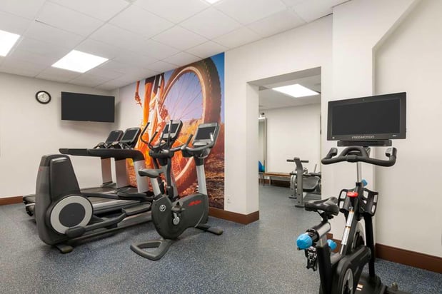 Images Best Western Plus Kansas City Sports Complex Hotel