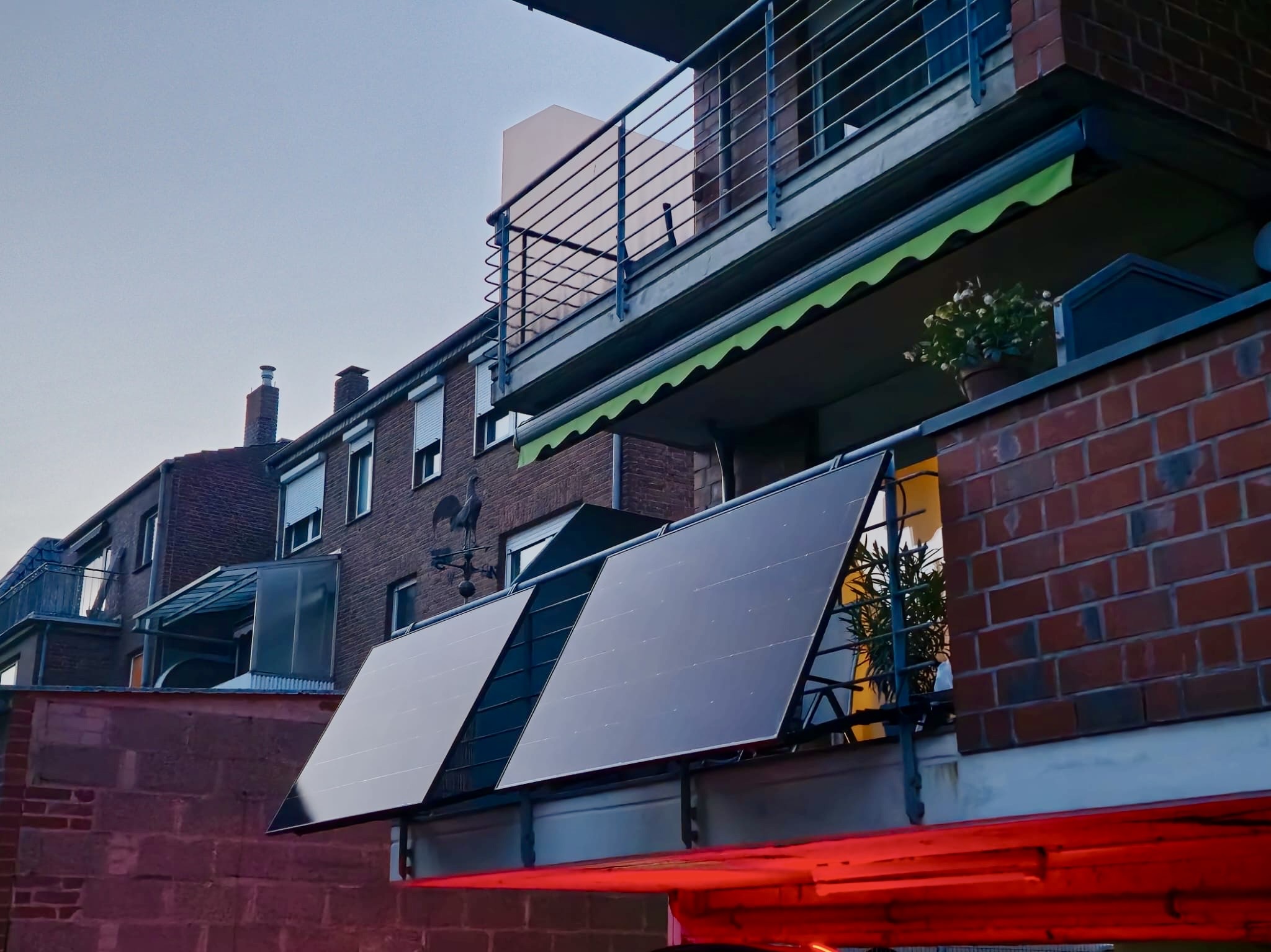 GREENLUTION Solar & PV Handel / Montage, Weseler Str. 9 in Alpen