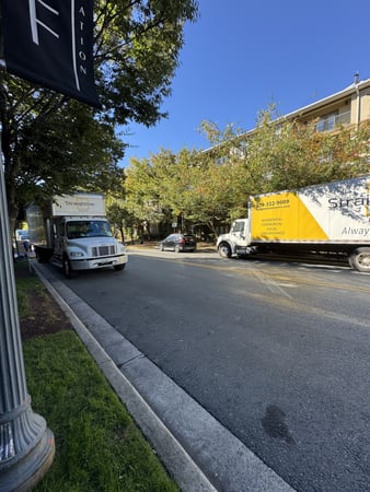 Images Straightline Movers Inc