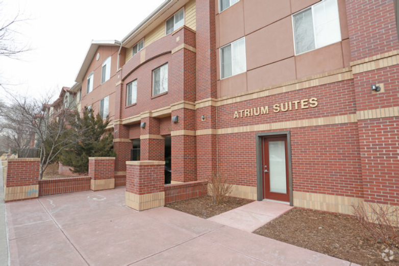 Images Atrium Suites