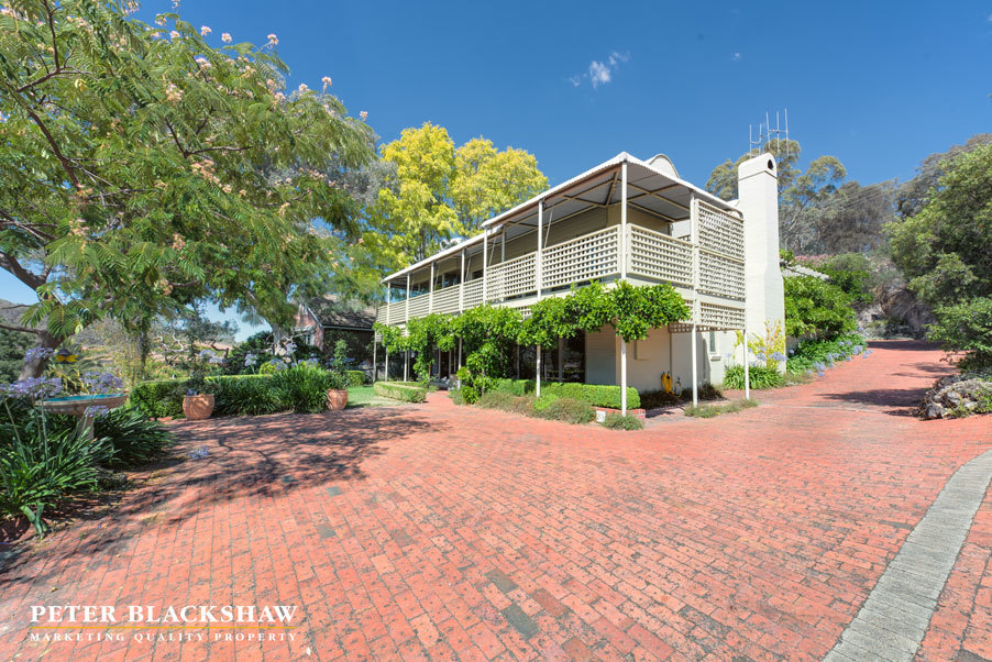 Images Blackshaw Real Estate Tuggeranong