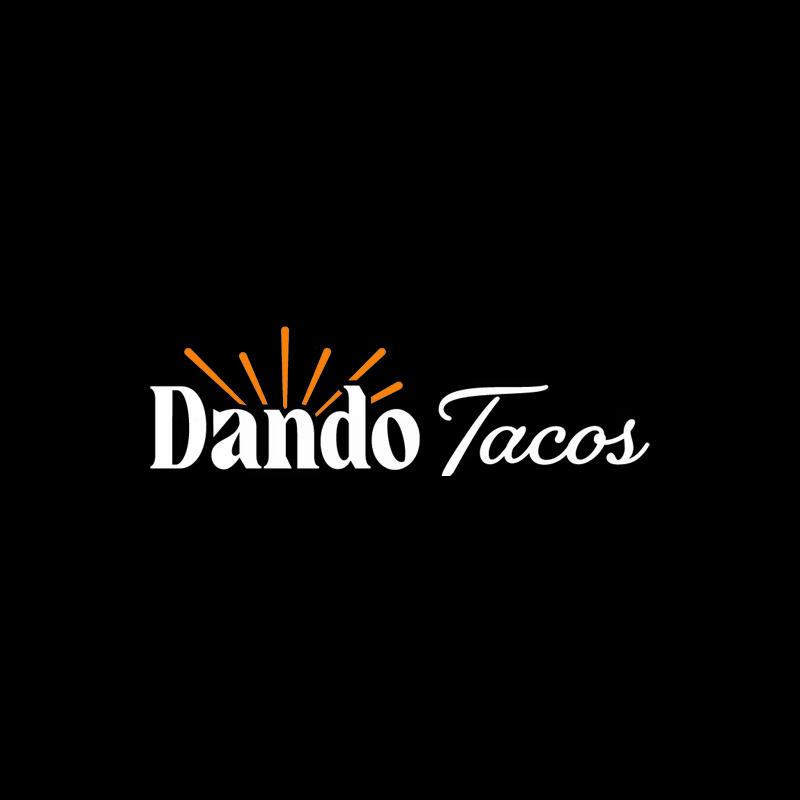 Dando Tacos Logo