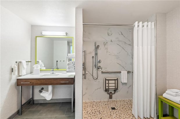 Images Hampton Inn & Suites Lathrop