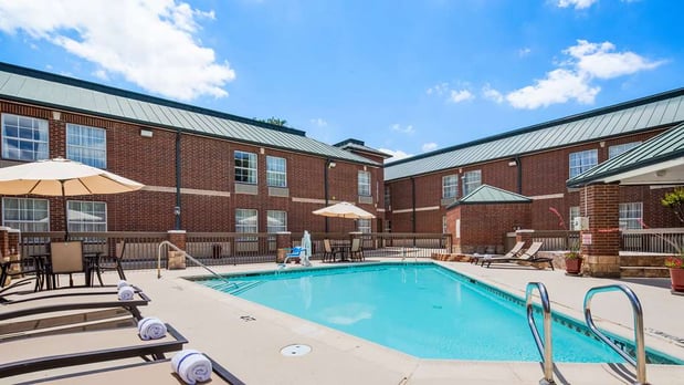 Images Best Western Plus Addison/Dallas Hotel