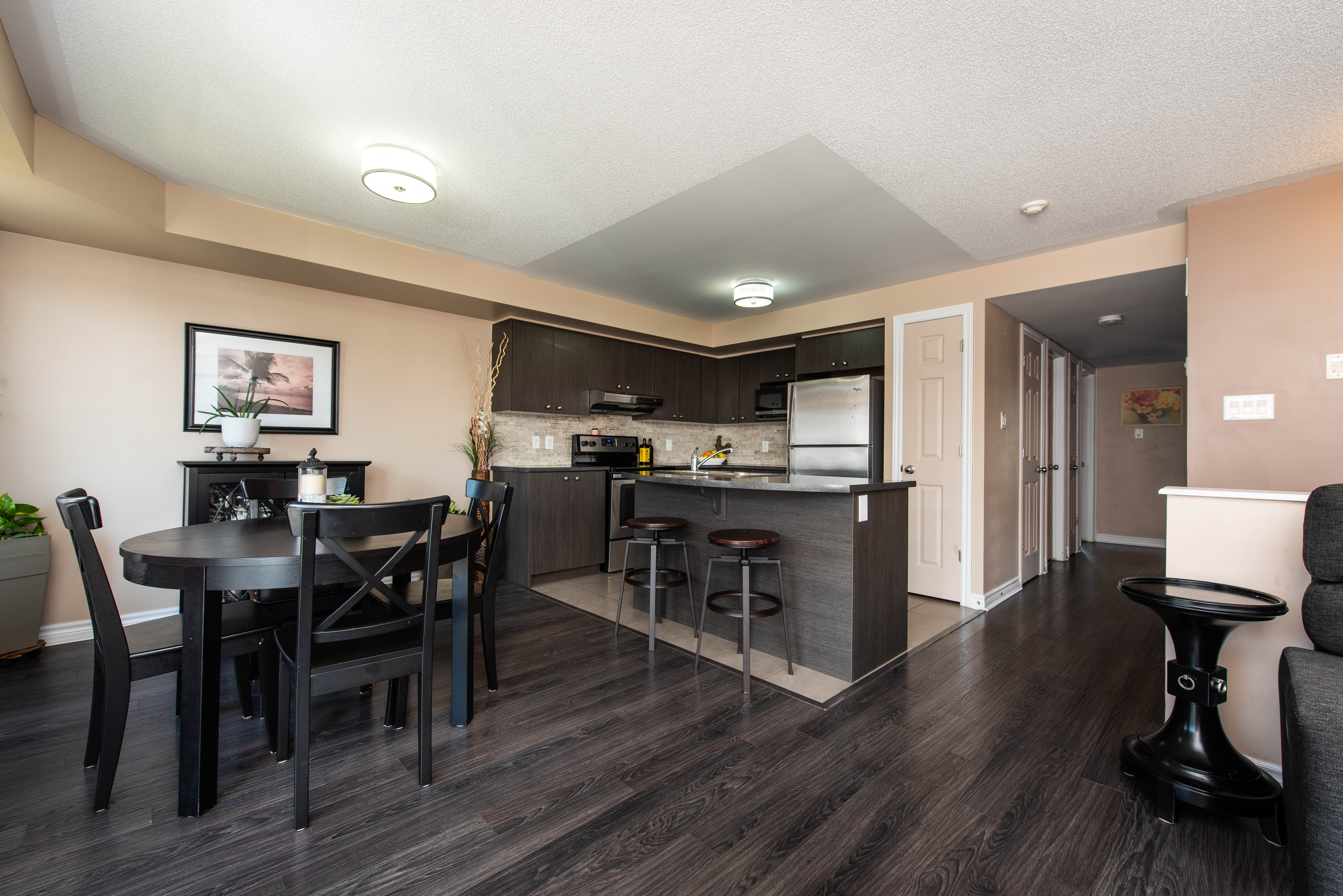 Images Leif Olson - Ottawa Real Estate Agent - Hamre Team RE/MAX Affiliates
