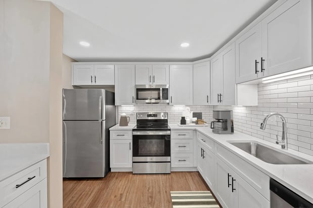 Images Indian Creek Apartments & Townhomes