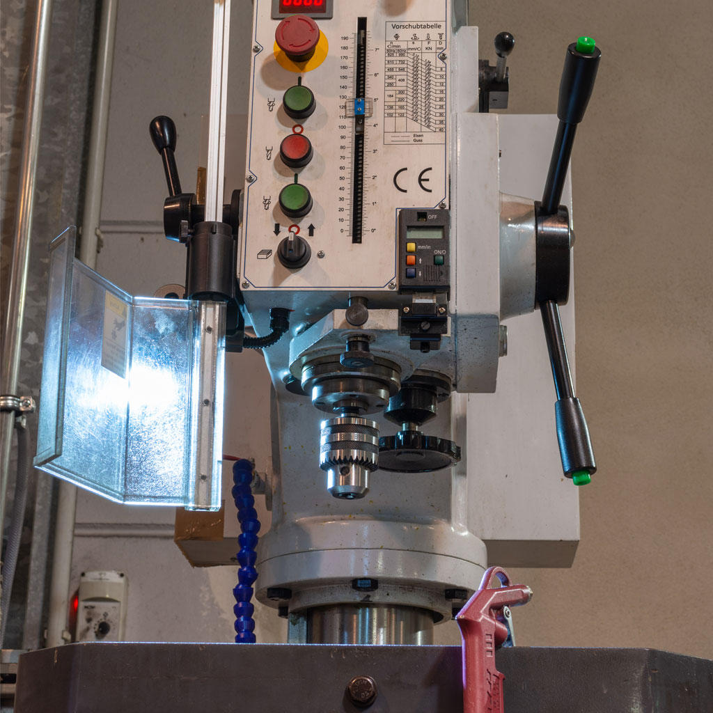 WHZ GmbH & Co KG, Im Gehrchen 10 in Worms