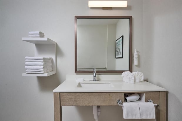 Images Hampton Inn and Suites Hermosa Beach