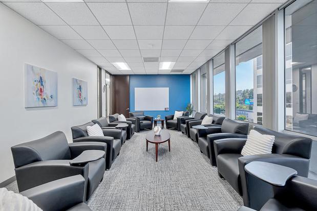 Images Clearview Outpatient - Woodland Hills