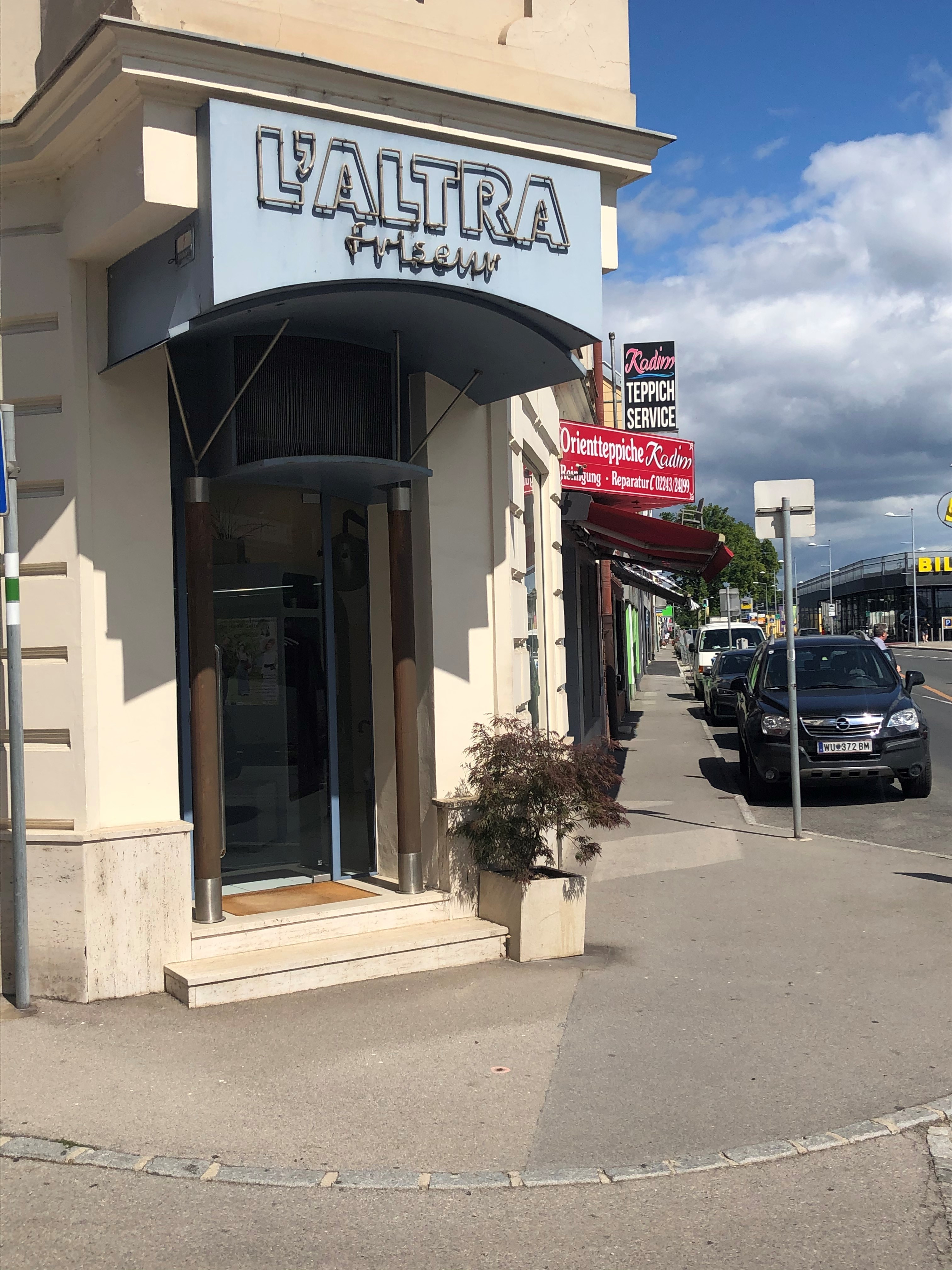 Frisör L'Altra, Wiener Straße 100 in Klosterneuburg