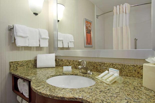 Images Hilton Garden Inn Columbus Airport