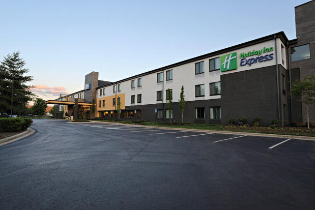 Images Holiday Inn Express Brentwood South - Franklin by IHG