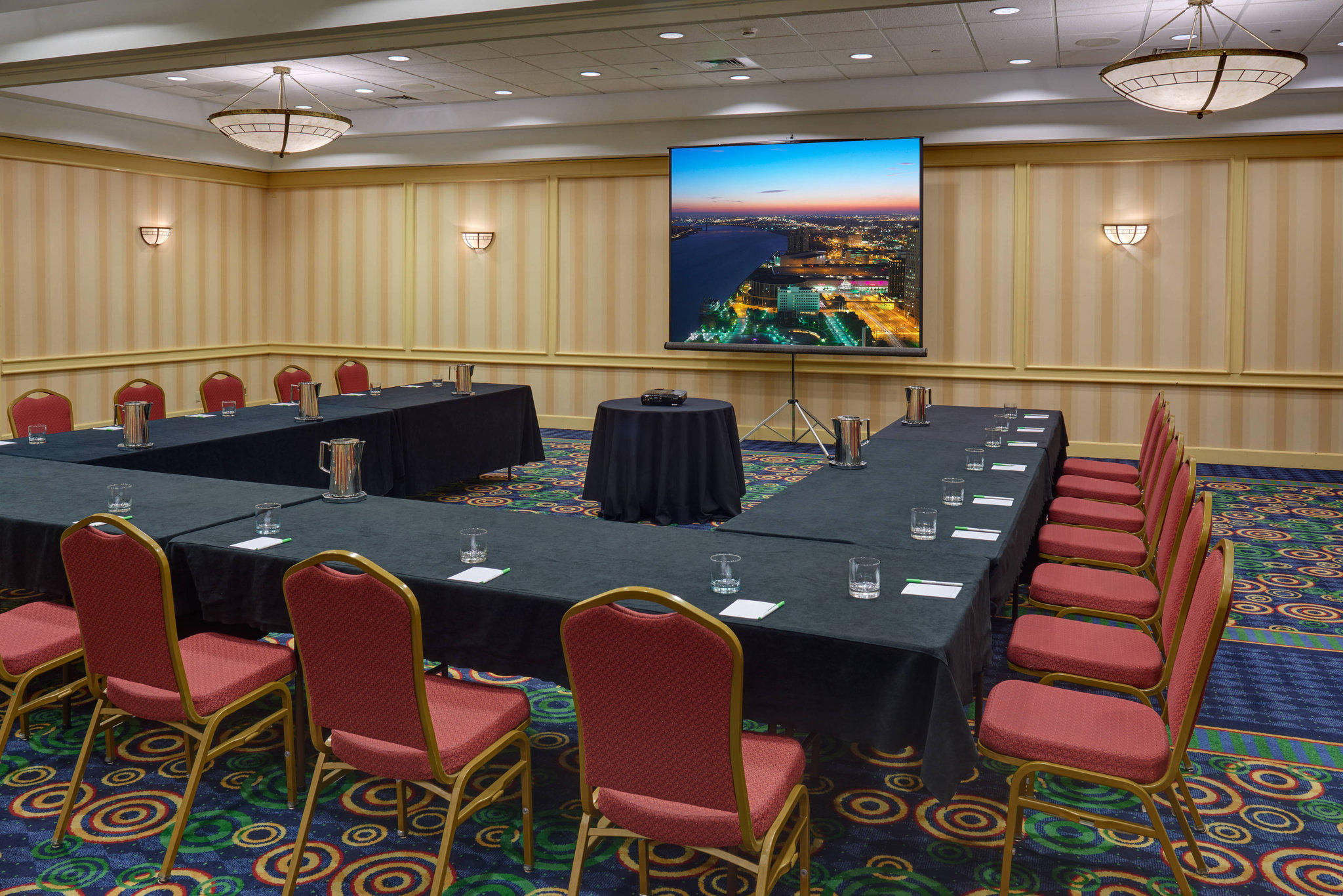 Courtyard by Marriott Detroit Downtown in Detroit, MI (Hotels & Motels