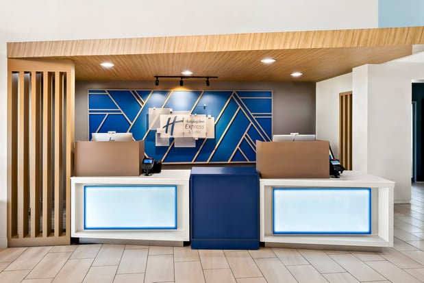 Images Holiday Inn Express & Suites Raleigh NE - Medical Ctr Area by IHG