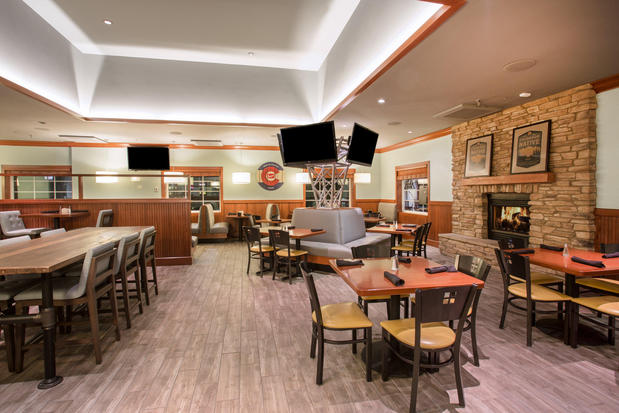 Images Holiday Inn Colorado Springs Airport by IHG