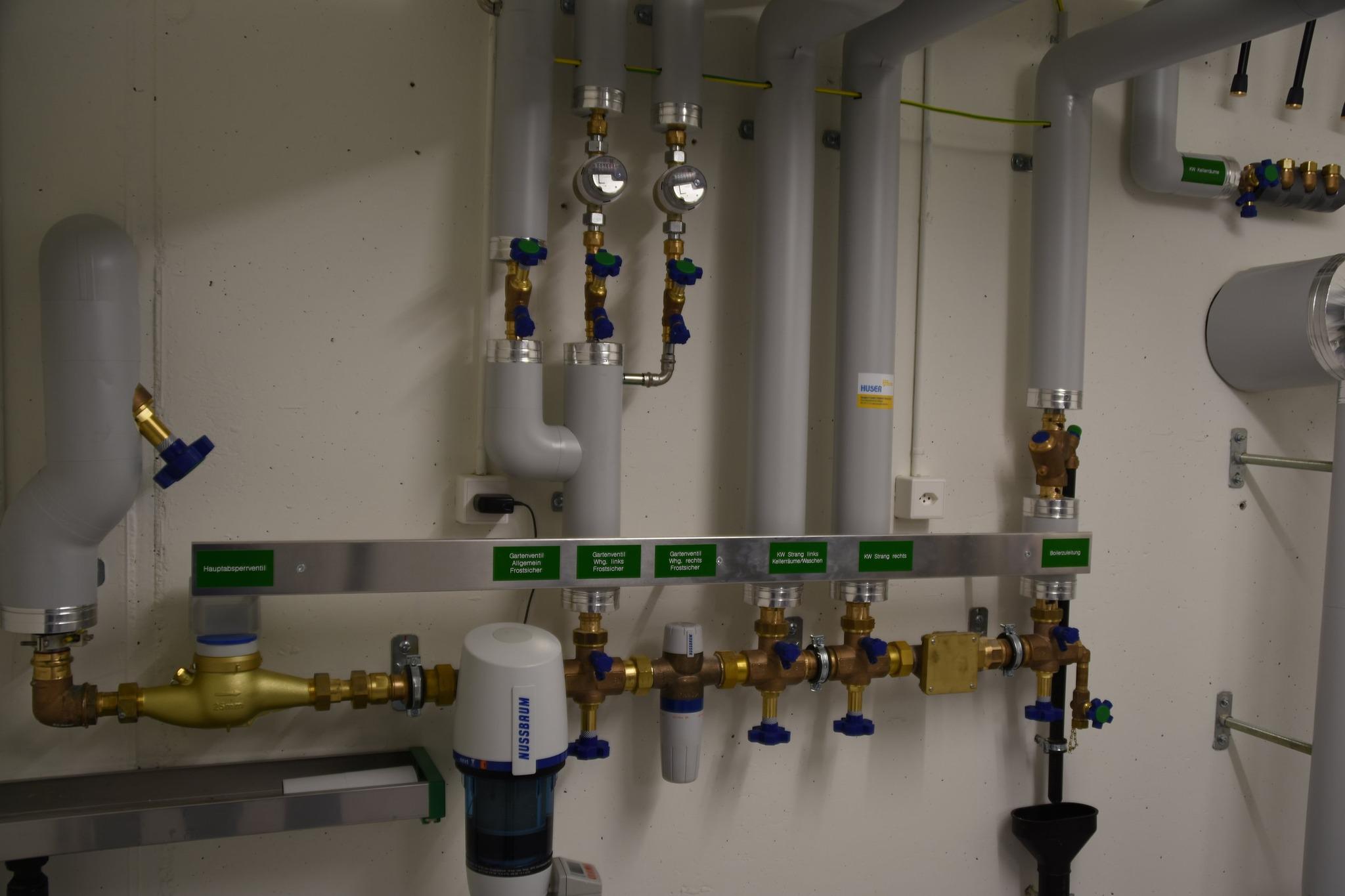 Huser Gebäudetechnik AG, Tägerhardmatte 2 in Wettingen