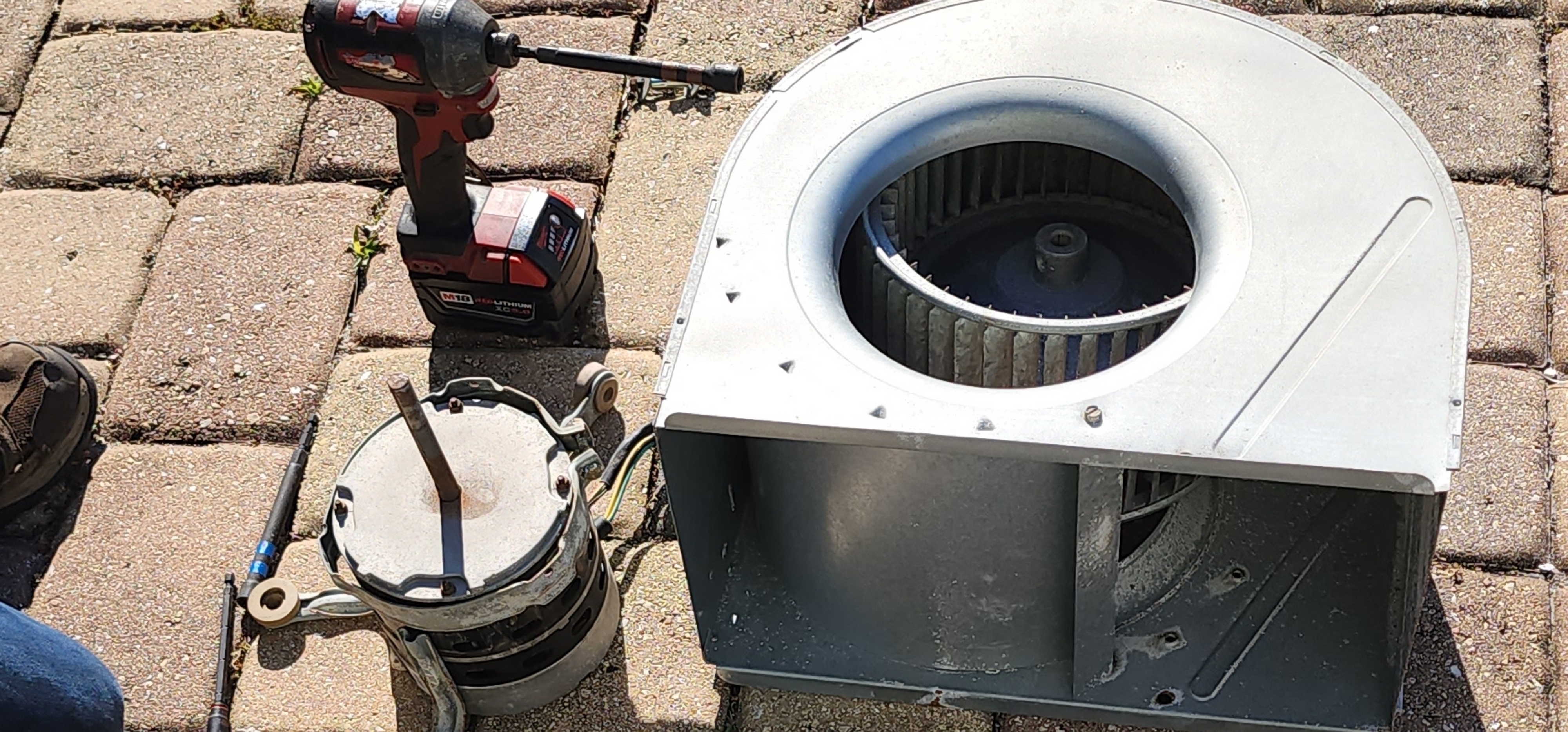 nice and quick blower motor changeout to get the heat moving.  always happens at the worst time.  
more of a reason to have a maintenance plan