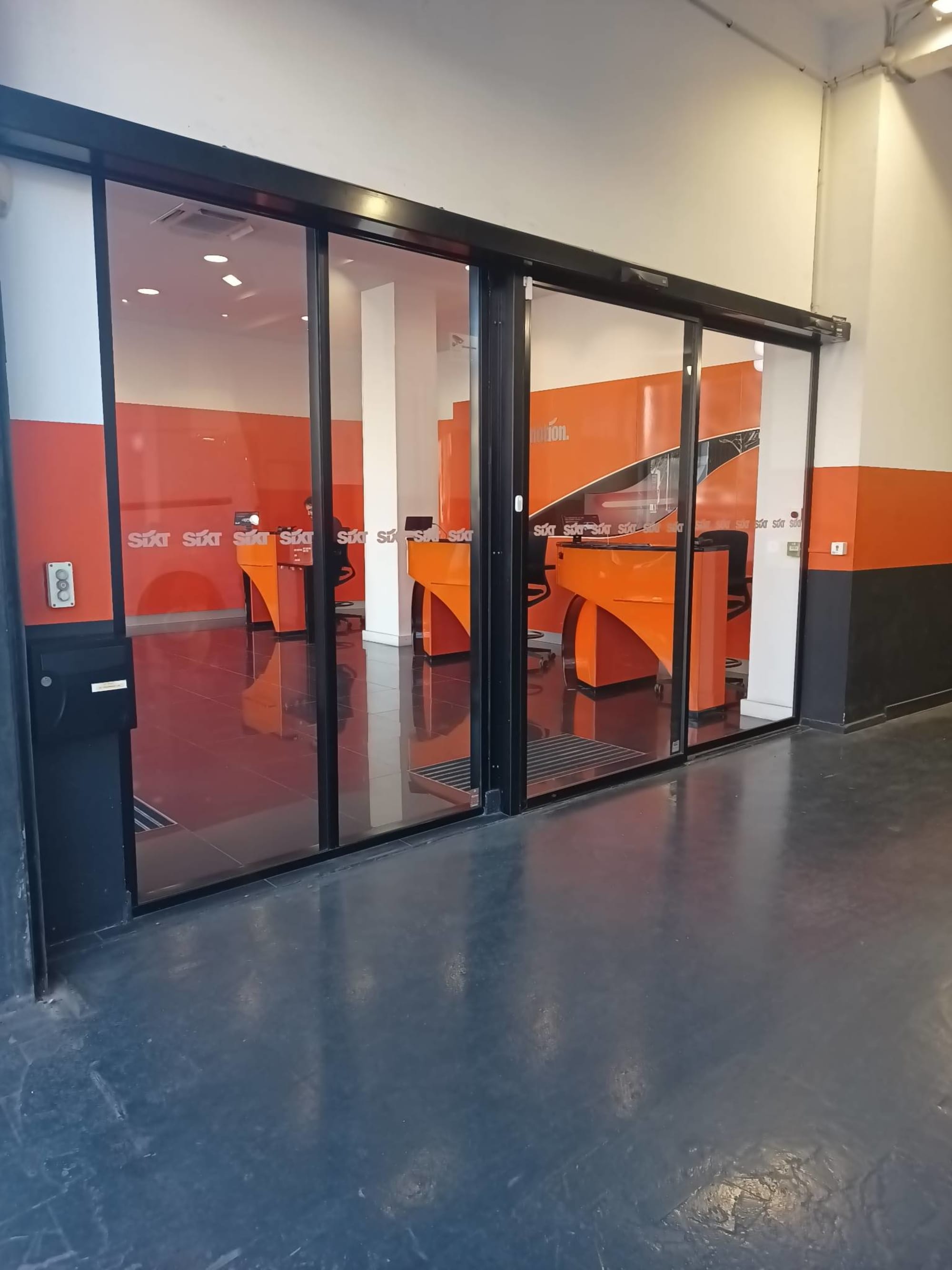 SIXT location voiture Marseille Prado SIXT location voiture Marseille Prado