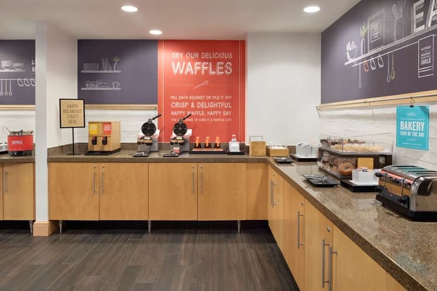 Images Hampton Inn & Suites Madison-West