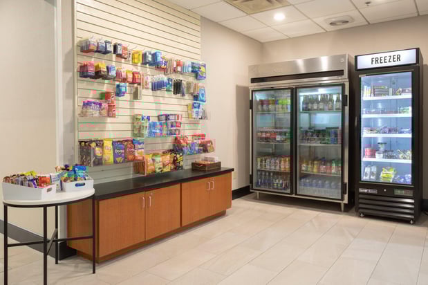 Images Holiday Inn & Suites Goodyear - West Phoenix Area by IHG