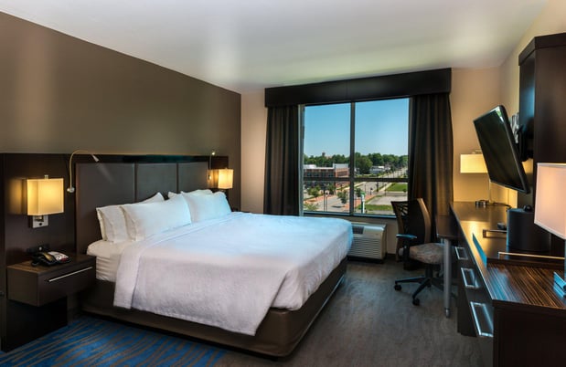 Images Holiday Inn Owensboro Riverfront by IHG