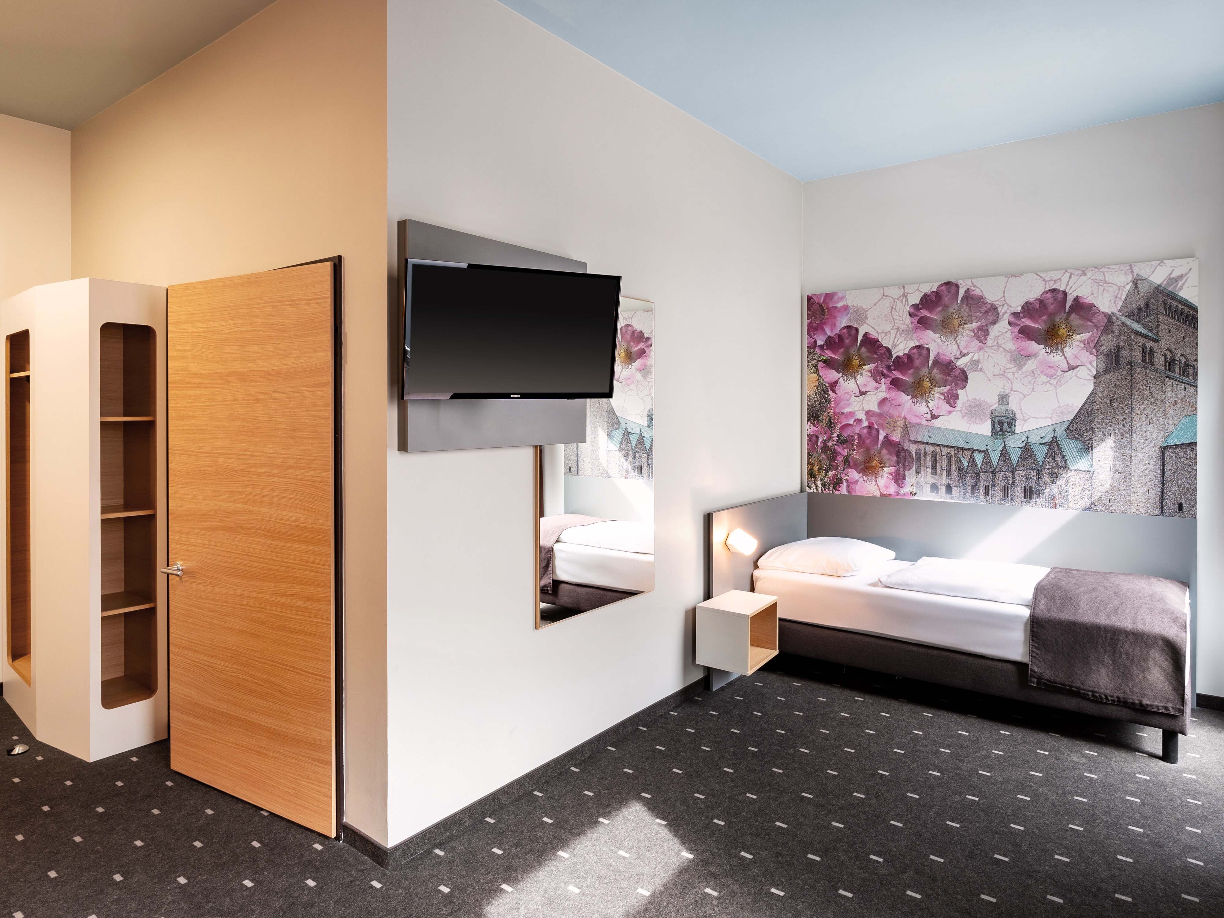 Bilder B&B HOTEL Hildesheim