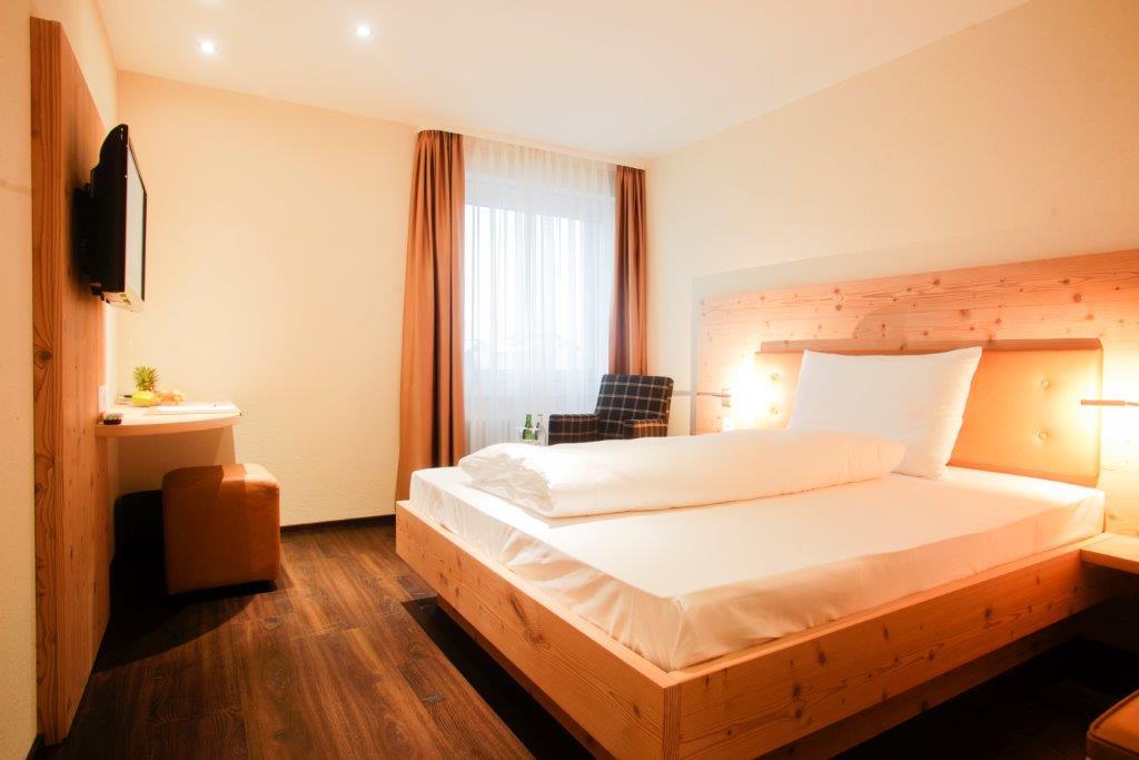 Gasthaus zur Waldegg, Kantonsstrasse 8 in Lucerne-Horw