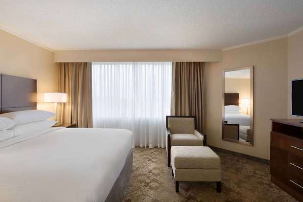 Images Embassy Suites by Hilton Baltimore at BWI Airport