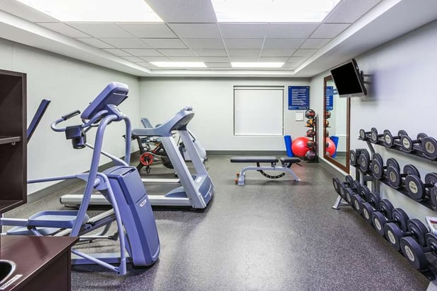 Images Hampton Inn & Suites Tulsa-Woodland Hills 71st-Memorial