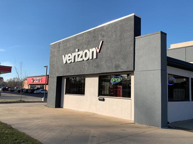 Images Verizon Authorized Retailer - Wireless World