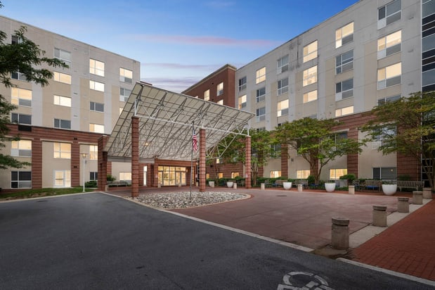 Images Atrium Village