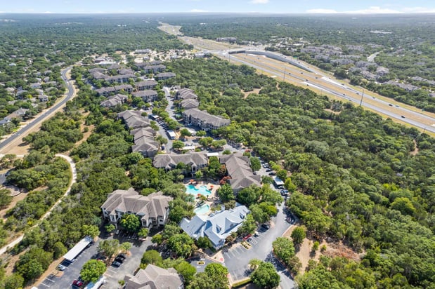 Images Camden Stoneleigh Apartments