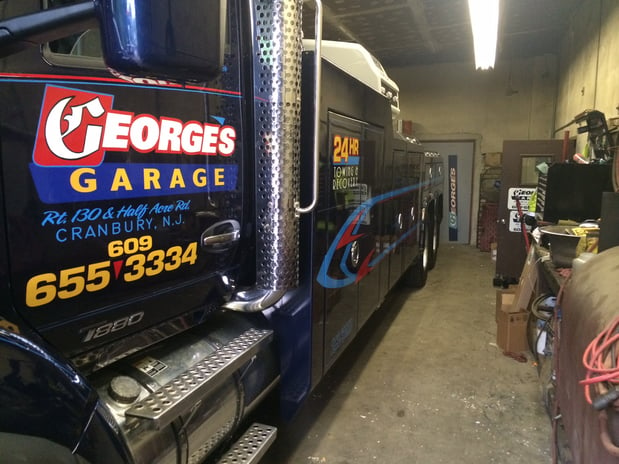 Images George's Garage & Towing