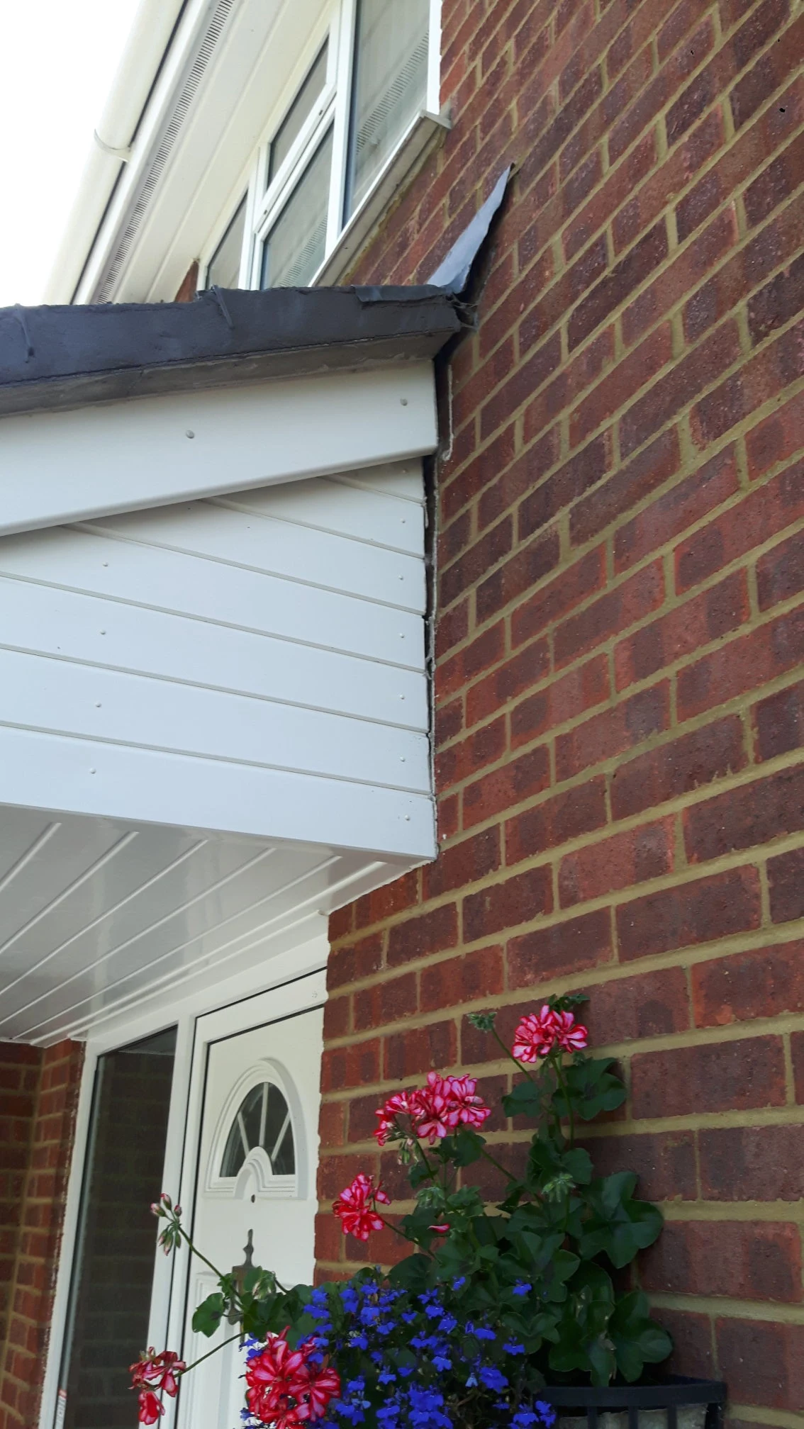 Images SS Roofing Services