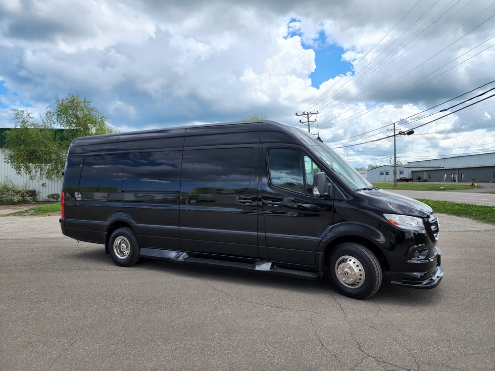 Luxury sprinter van service in Arizona