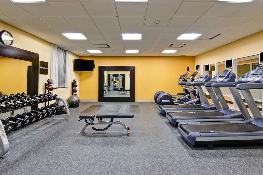 Health club  fitness center  gym Hampton Inn by Hilton Toronto Airport Corporate Centre Toronto (416)646-3000