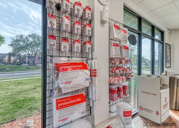 Images CubeSmart Self Storage