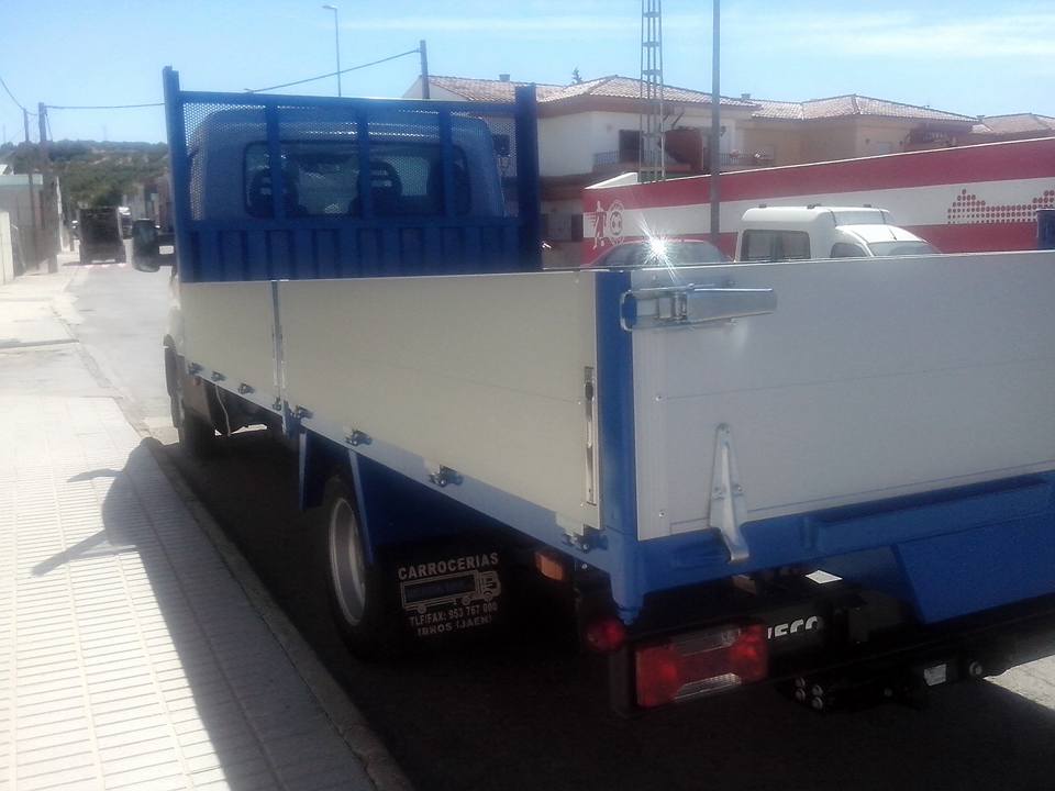Images Carrocerías Hermanos Garrido Martos
