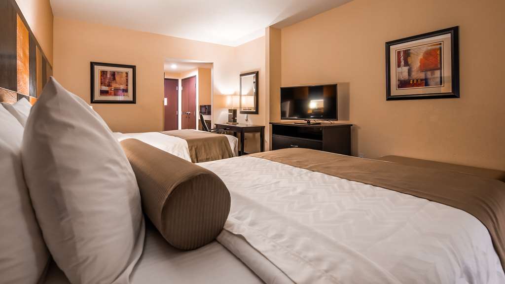 Double Queen Guest Room Best Western Plus Airport Inn & Suites Salt Lake City (801)428-0900