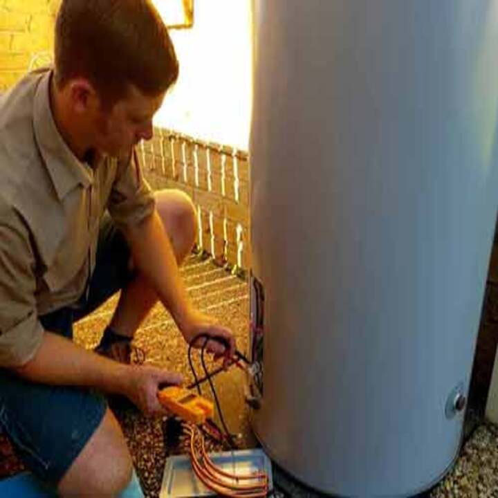 Images Dwyer Gold Class Electricians